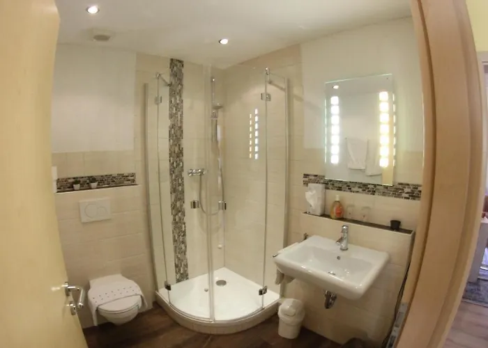 Casa de hóspedes Weinstube Bycastors 3*