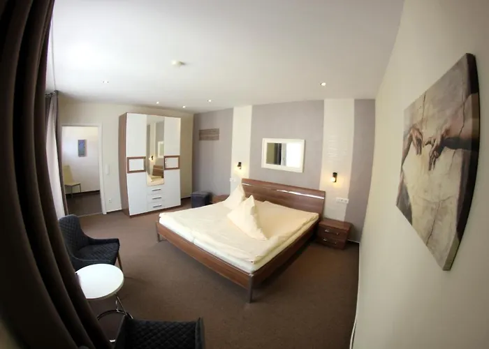 Casa de hóspedes Weinstube Bycastors